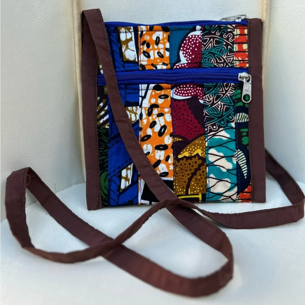 NW 💯 Cotton Patch Vlisco Fabric Crossbody Purse Sz 6”x6”